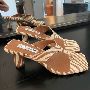 Zebra heeled thong sandals - Steve Madden